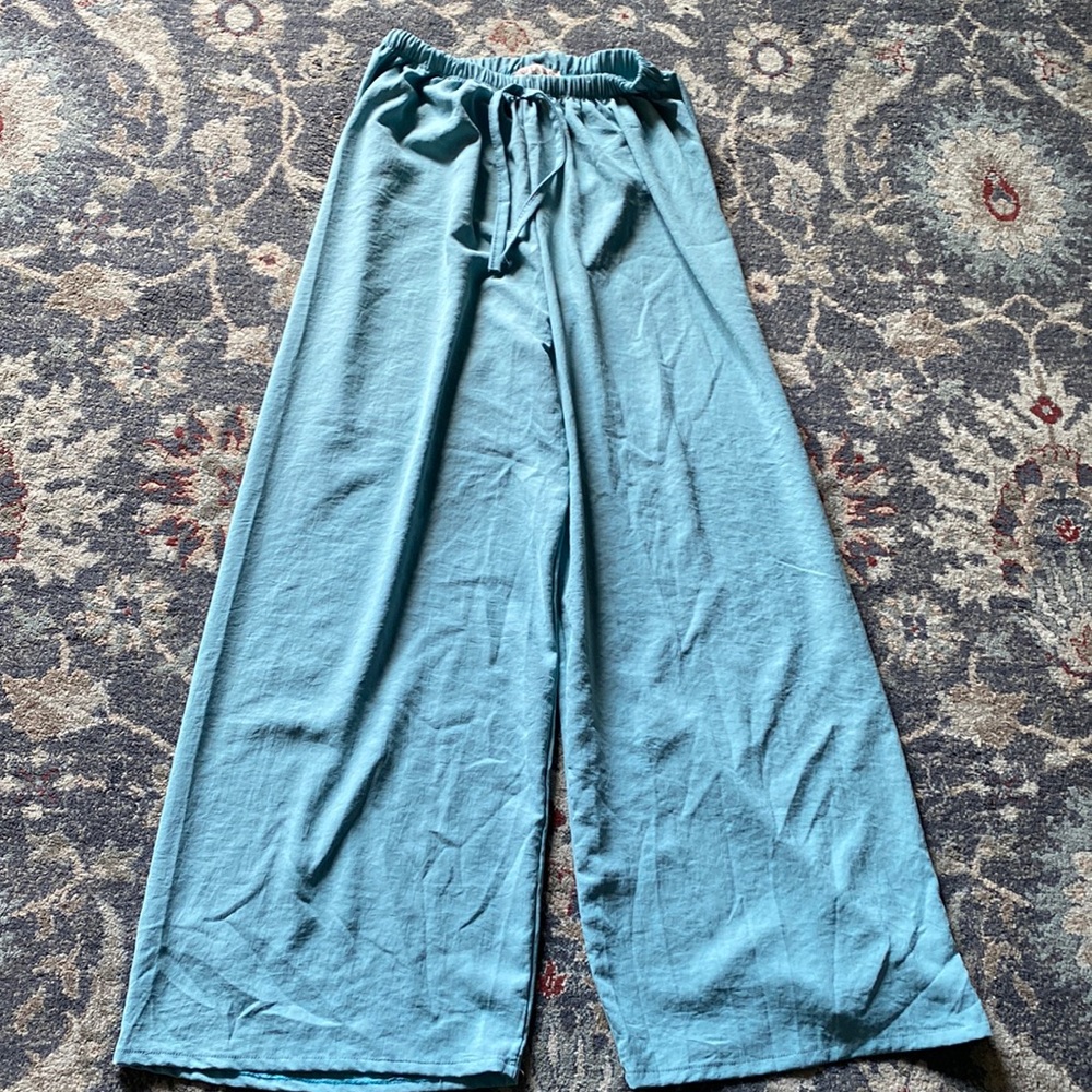 Light turquoise/aqua colored wide leg elegant pants with elastic waist